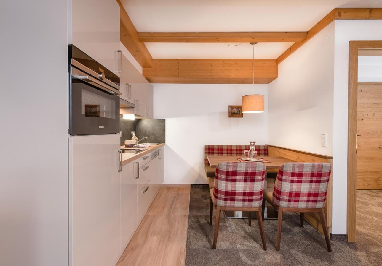 Apartments & Garni Alpenrose 오베르타우에른 외부 사진