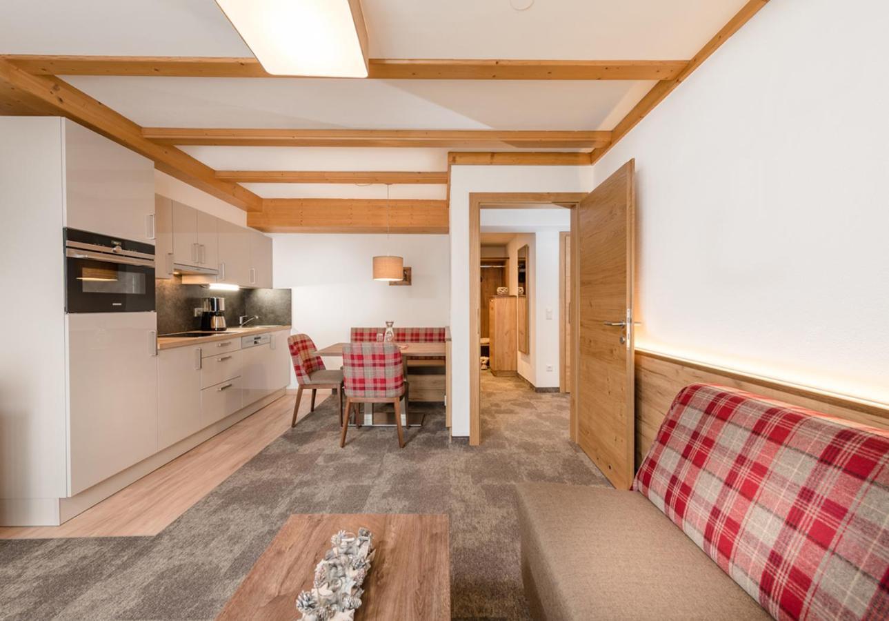 Apartments & Garni Alpenrose 오베르타우에른 외부 사진