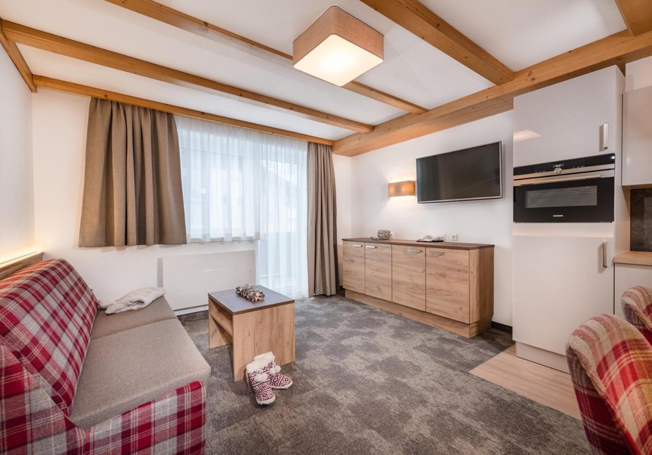 Apartments & Garni Alpenrose 오베르타우에른 외부 사진