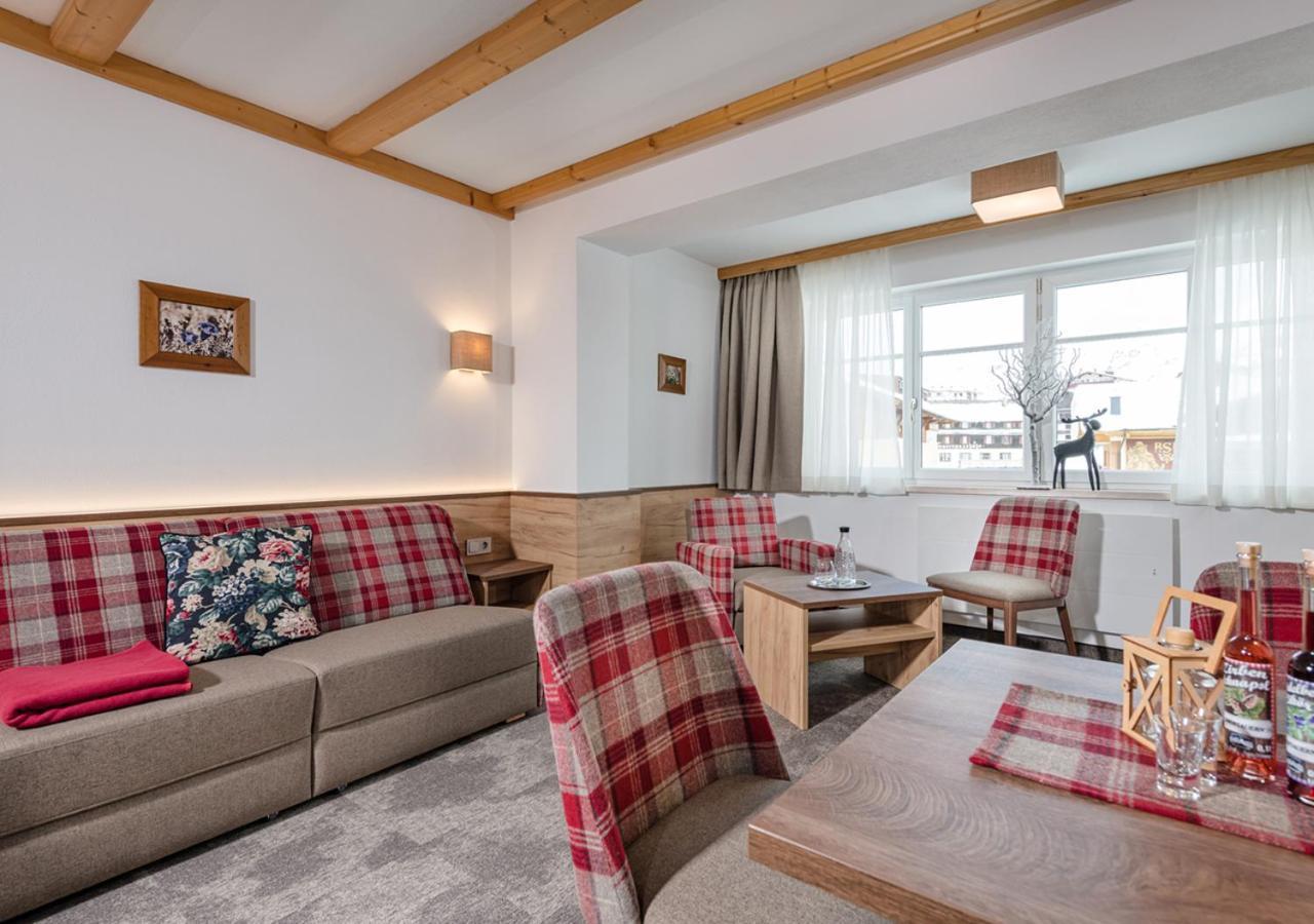 Apartments & Garni Alpenrose 오베르타우에른 외부 사진